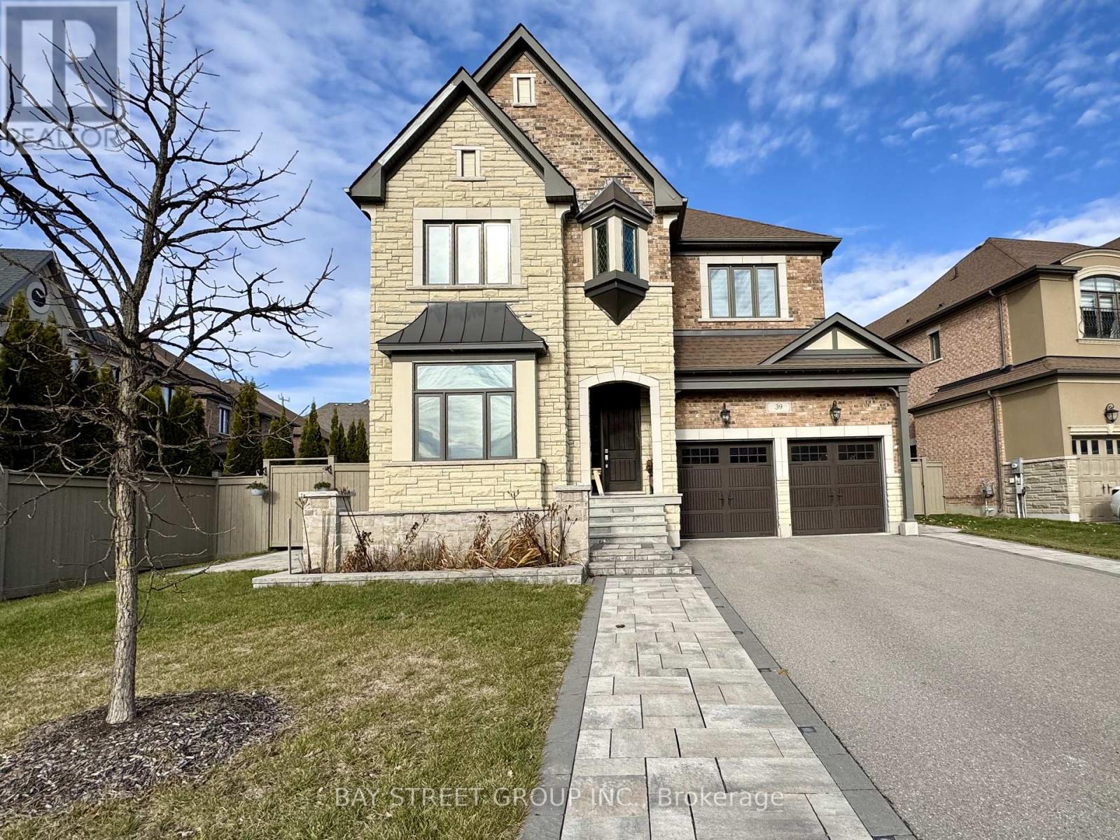 39 Cairns Gate, King, Ontario  L7B 0P5 - Photo 44 - N12627628