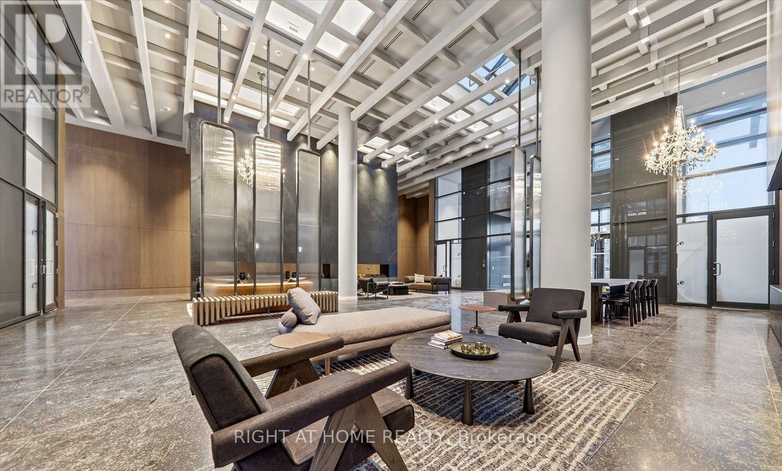 4202 - 8 Interchange Way, Vaughan, Ontario  L4K 5Z7 - Photo 17 - N12628236