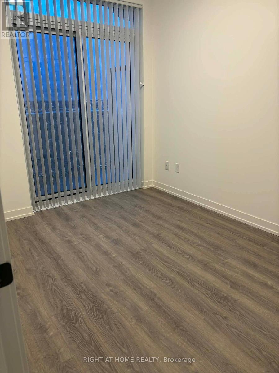 4202 - 8 Interchange Way, Vaughan, Ontario  L4K 5Z7 - Photo 13 - N12628236