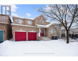 28 BRAMFIELD STREET, Brampton, Ontario