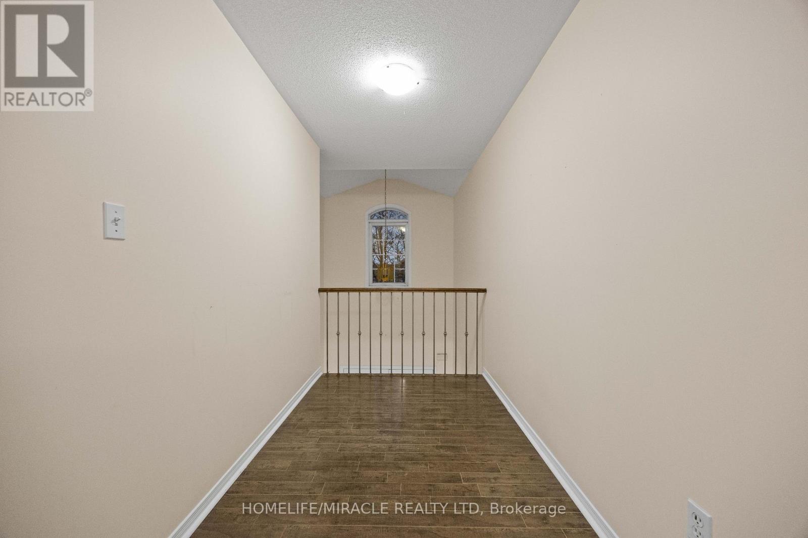 28 Bramfield Street, Brampton, Ontario  L7A 2W2 - Photo 32 - W12617176