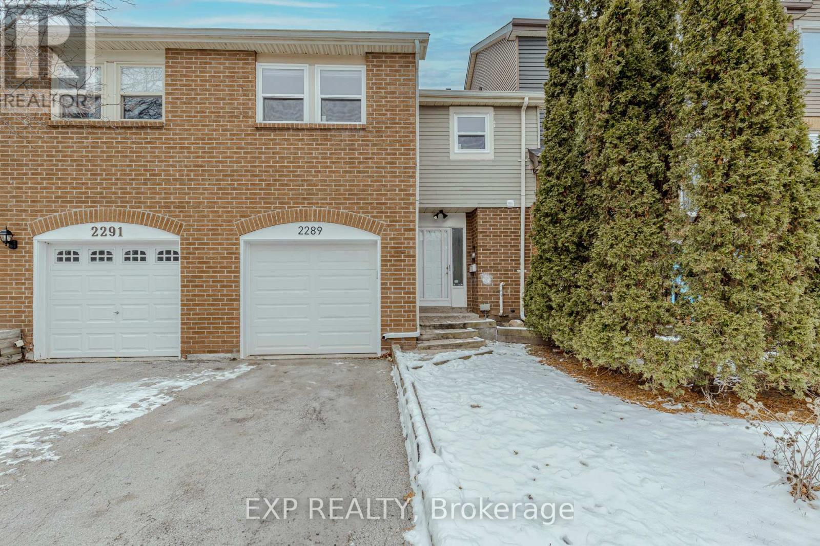 2289 Munn's Avenue, Oakville, Ontario  L6H 3M4 - Photo 2 - W12628520