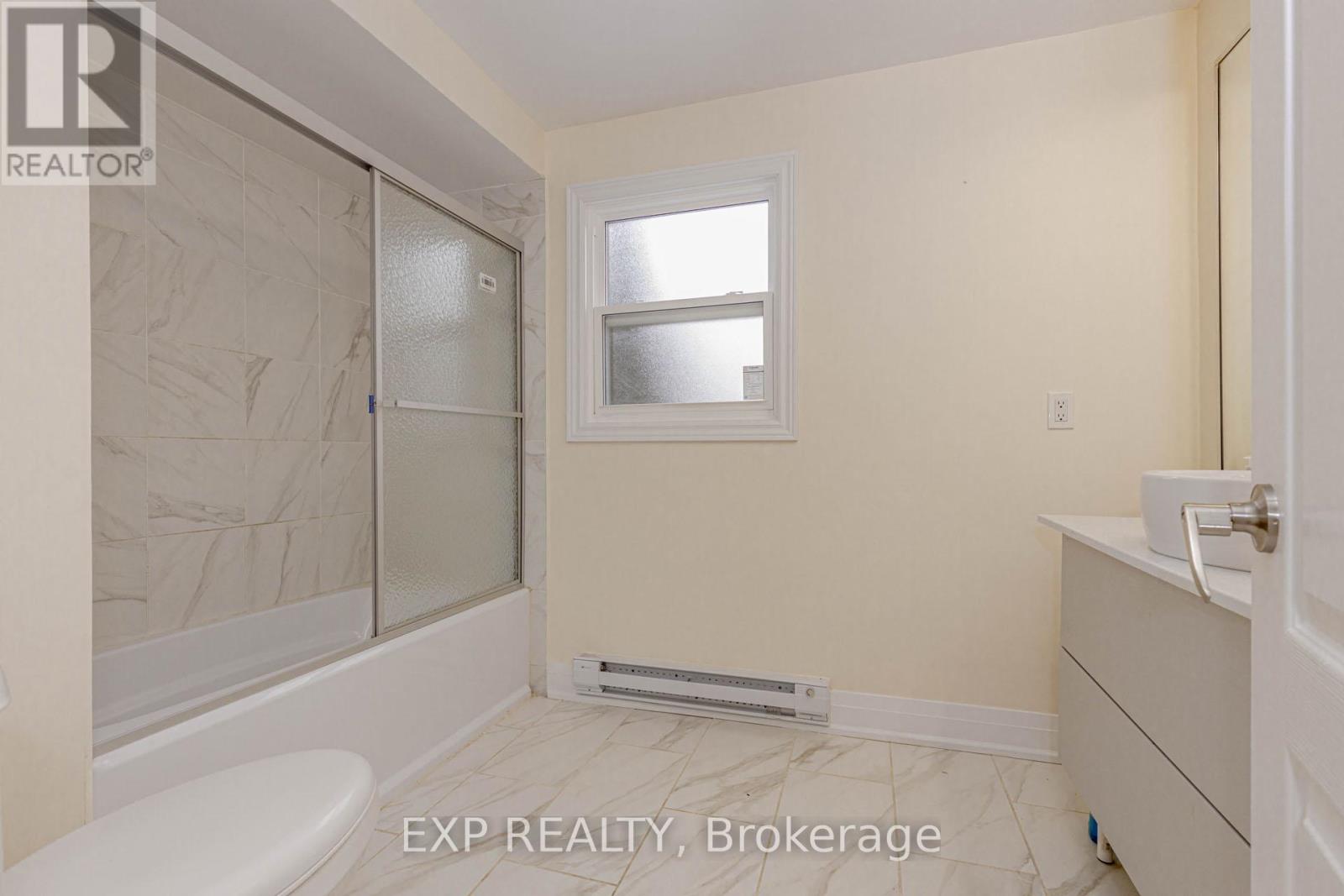 2289 Munn's Avenue, Oakville, Ontario  L6H 3M4 - Photo 23 - W12628520