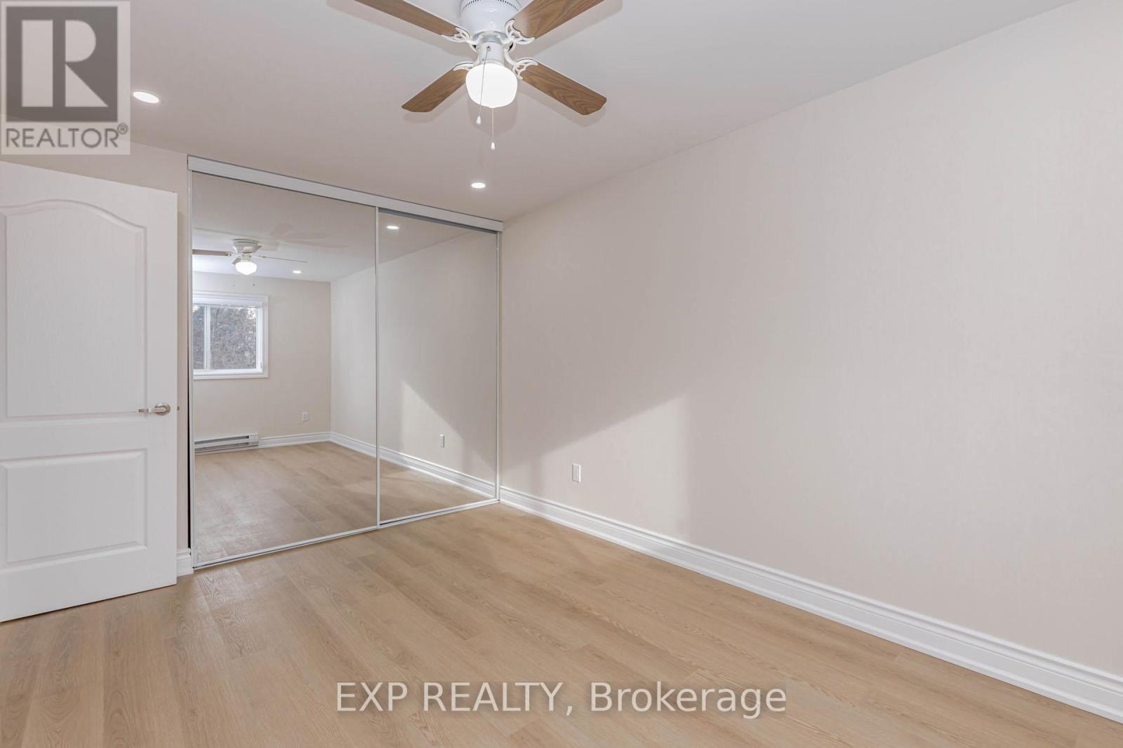 2289 Munn's Avenue, Oakville, Ontario  L6H 3M4 - Photo 25 - W12628520