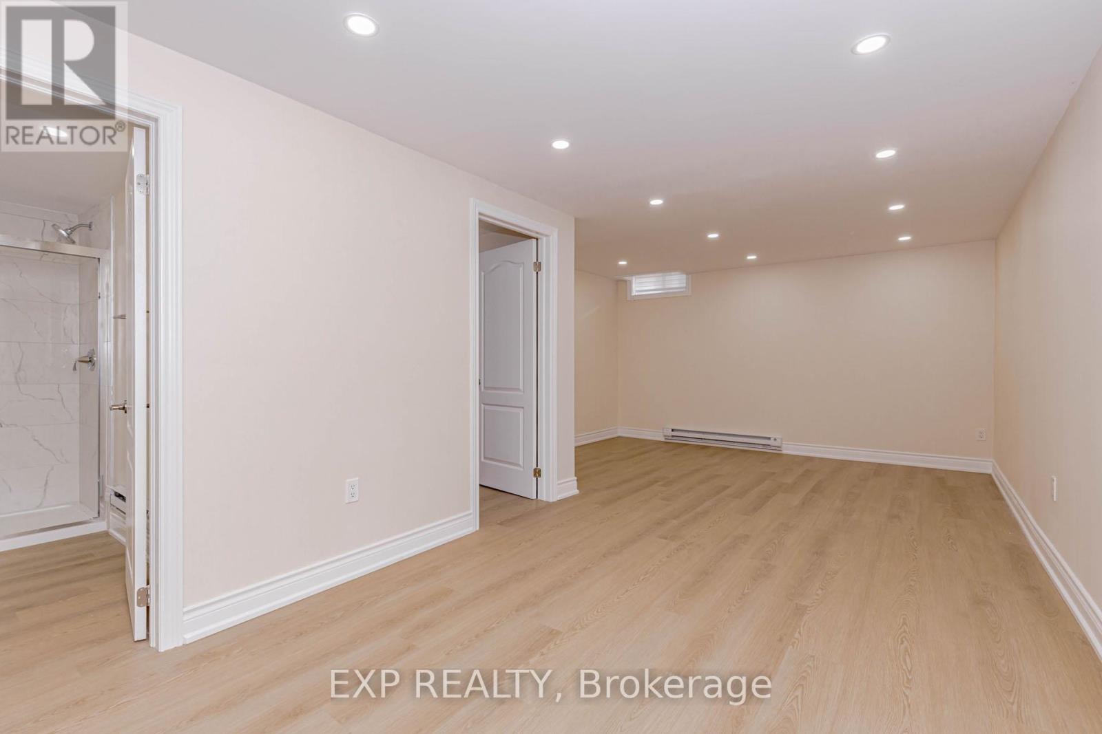 2289 Munn's Avenue, Oakville, Ontario  L6H 3M4 - Photo 28 - W12628520