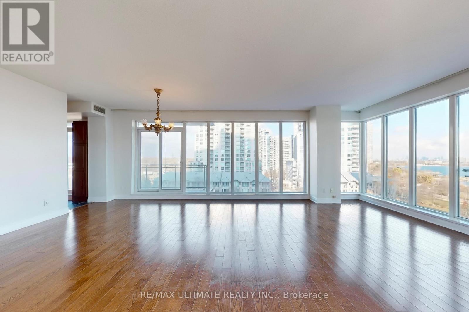 708 - 2119 Lakeshore Boulevard, Toronto, Ontario  M8V 4E8 - Photo 7 - W12628528