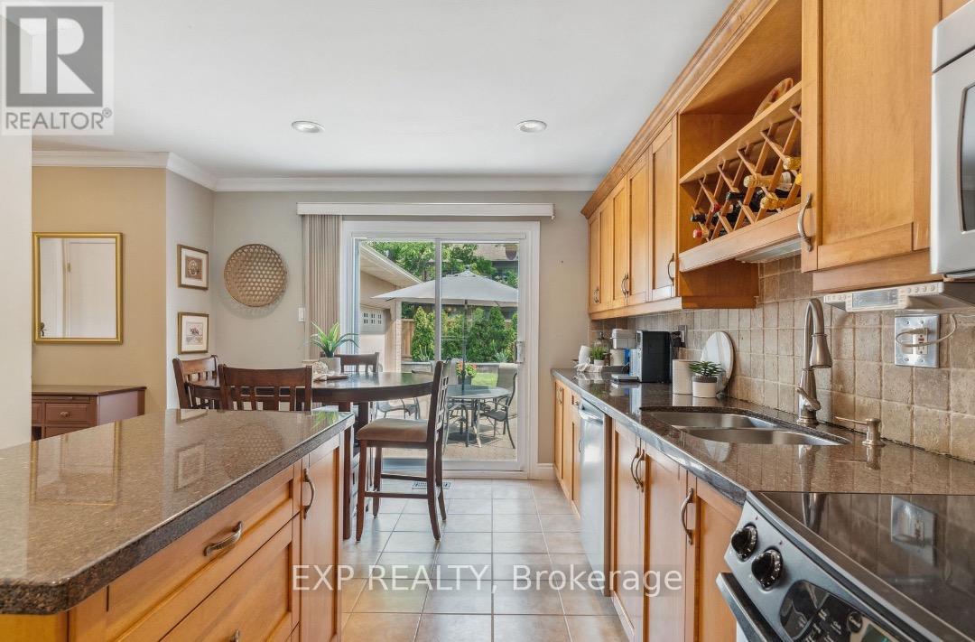 259 O'donoghue Unit1 Avenue, Oakville, Ontario  L6H 3W5 - Photo 3 - W12628630