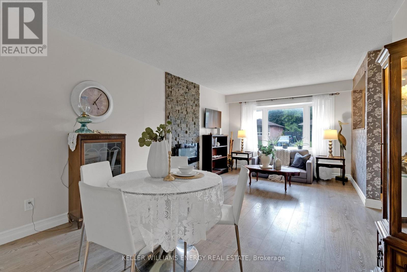 242 Waverly Street S, Oshawa, Ontario  L1J 5V4 - Photo 8 - E12628684