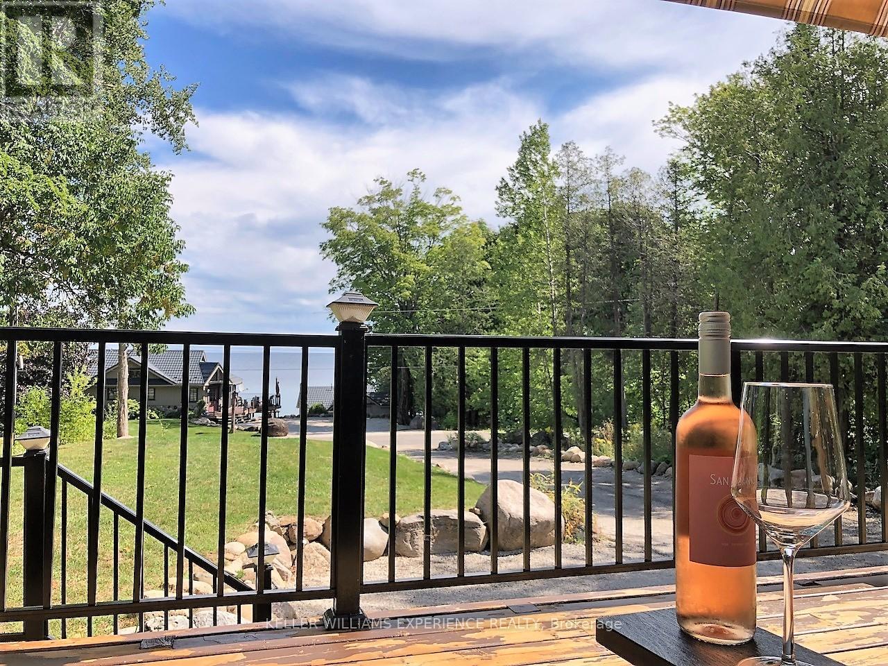 328 Cedar Avenue, Meaford, Ontario  N4L 1W5 - Photo 3 - X12628530