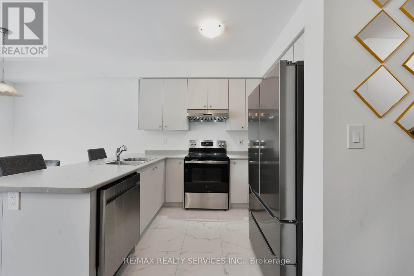 40 Lonsdale Road, Haldimand, Ontario  N3W 0J6 - Photo 14 - X12628640