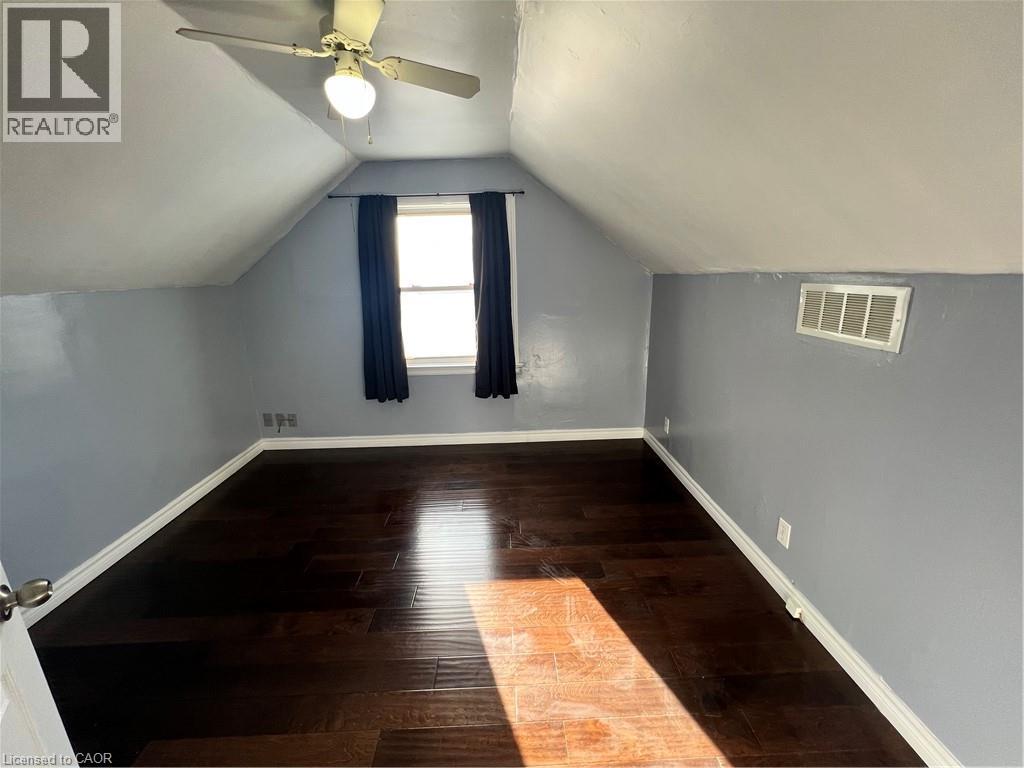 306 East 22nd Street, Hamilton, Ontario  L8V 2W1 - Photo 12 - 40792520