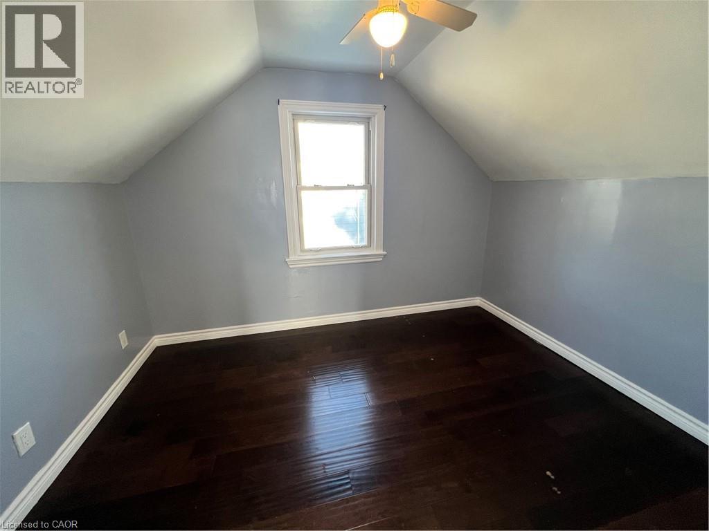 306 East 22nd Street, Hamilton, Ontario  L8V 2W1 - Photo 13 - 40792520