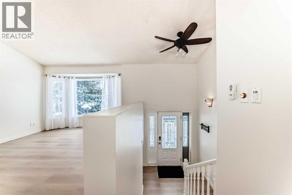 20 Westland Gate, Okotoks, Alberta  T1S 1N1 - Photo 4 - A2244976