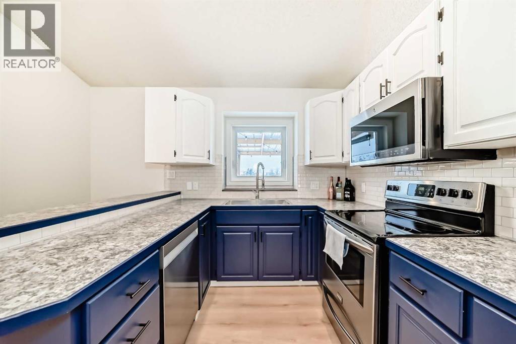 20 Westland Gate, Okotoks, Alberta  T1S 1N1 - Photo 5 - A2244976