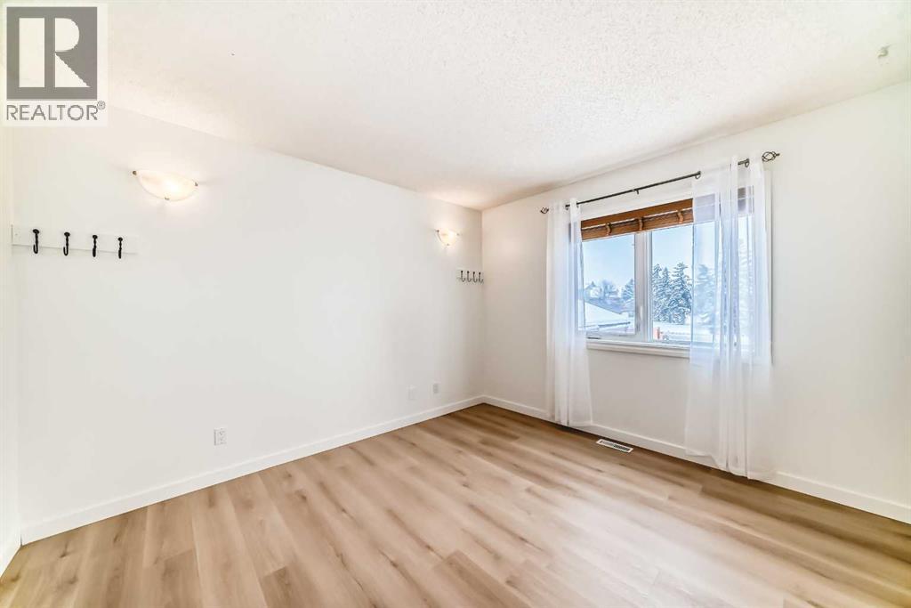 20 Westland Gate, Okotoks, Alberta  T1S 1N1 - Photo 13 - A2244976