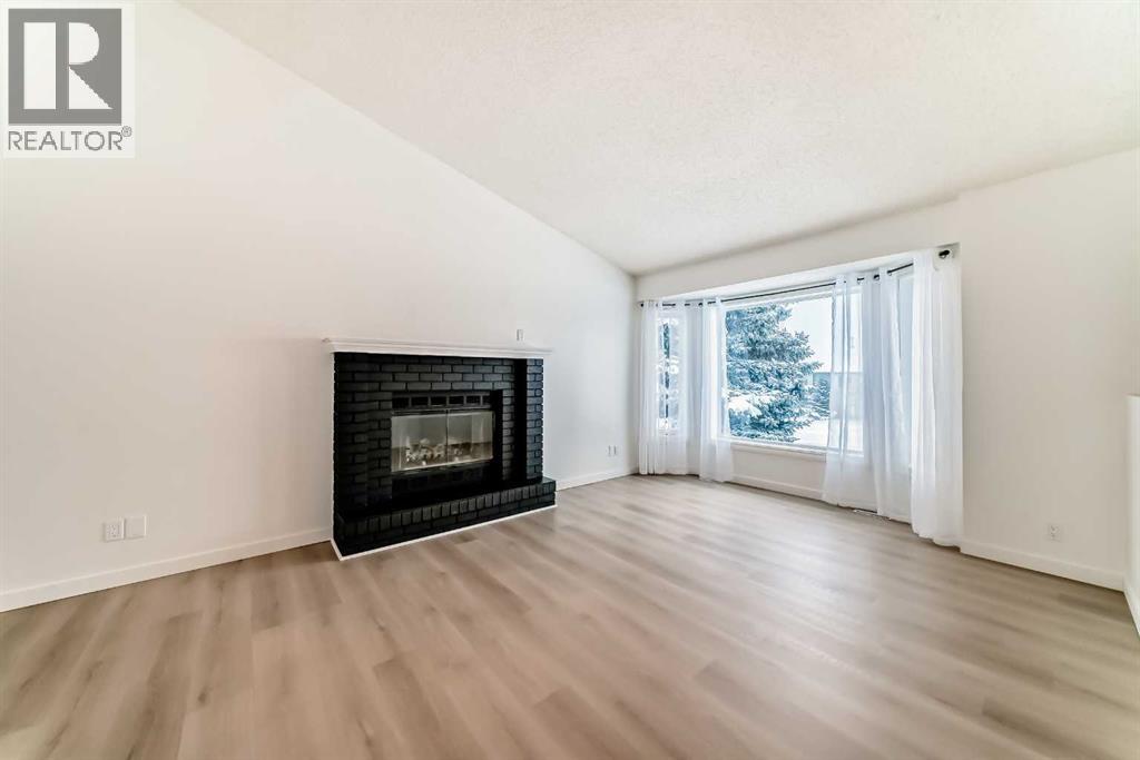 20 Westland Gate, Okotoks, Alberta  T1S 1N1 - Photo 11 - A2244976