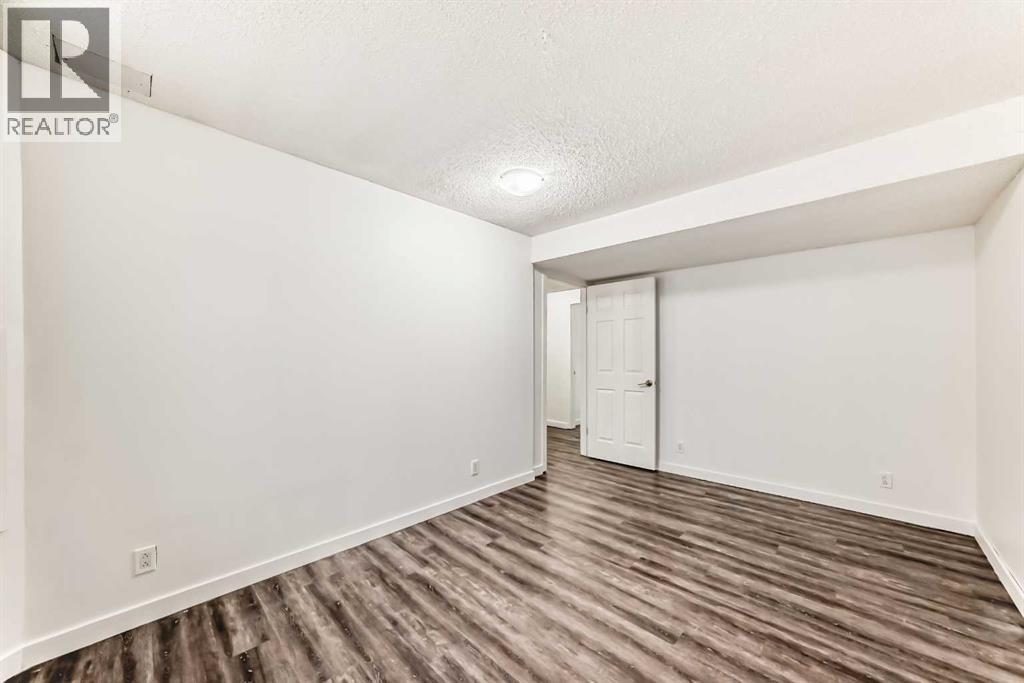 20 Westland Gate, Okotoks, Alberta  T1S 1N1 - Photo 32 - A2244976