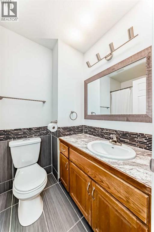 20 Westland Gate, Okotoks, Alberta  T1S 1N1 - Photo 23 - A2244976