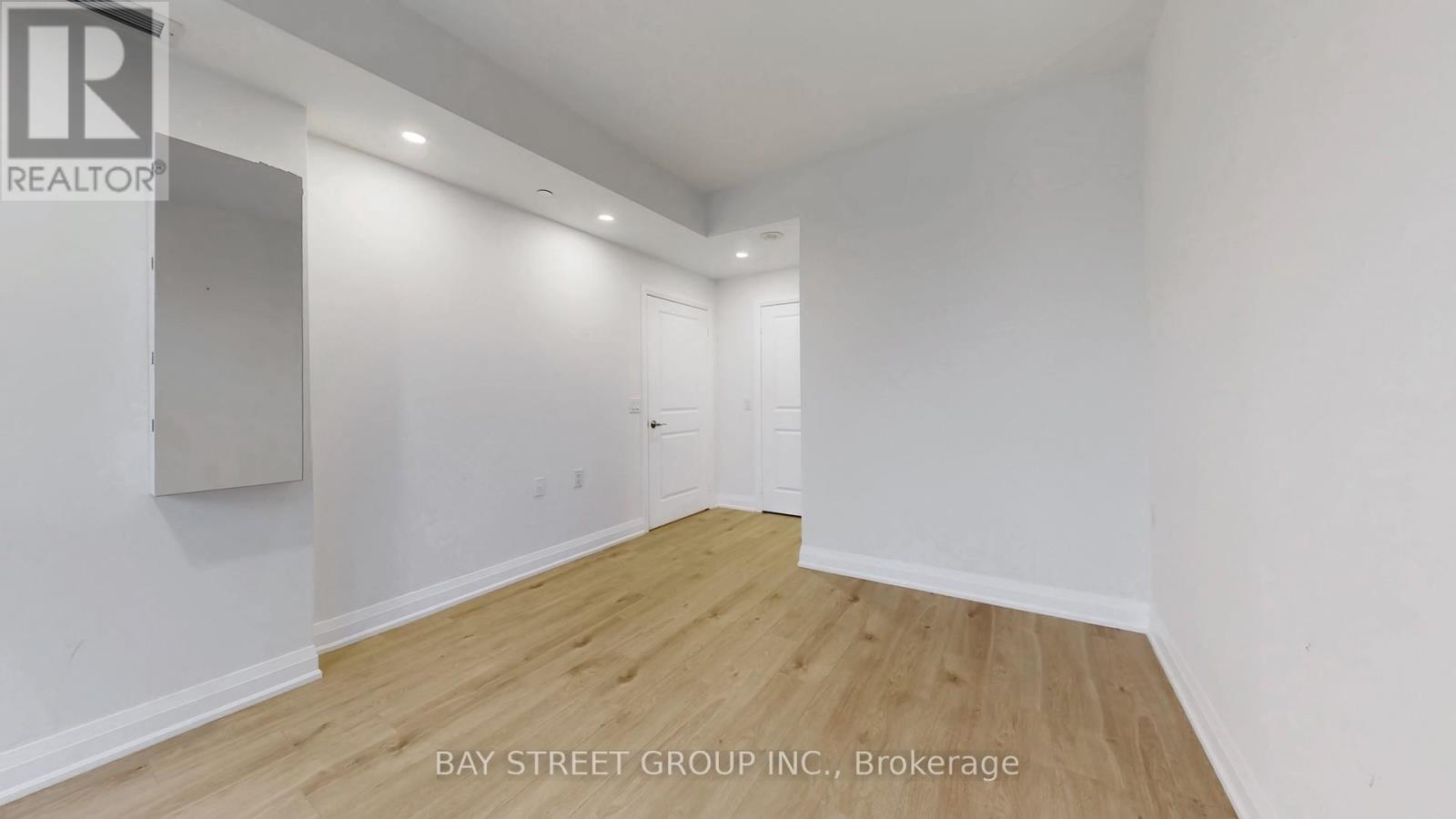 503 - 55 Oneida Crescent, Richmond Hill, Ontario  L4B 0E8 - Photo 21 - N12611722