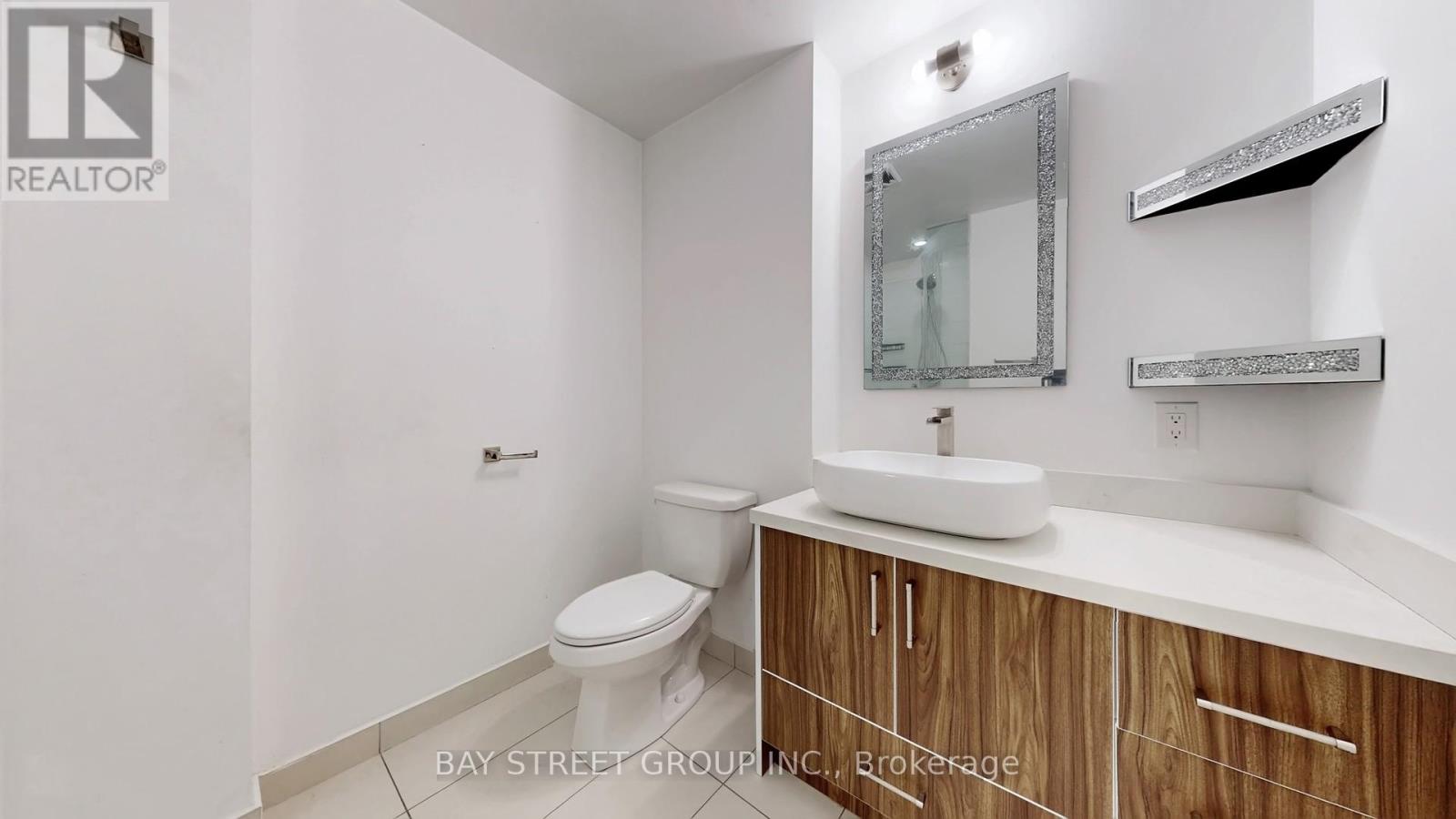 503 - 55 Oneida Crescent, Richmond Hill, Ontario  L4B 0E8 - Photo 19 - N12611722