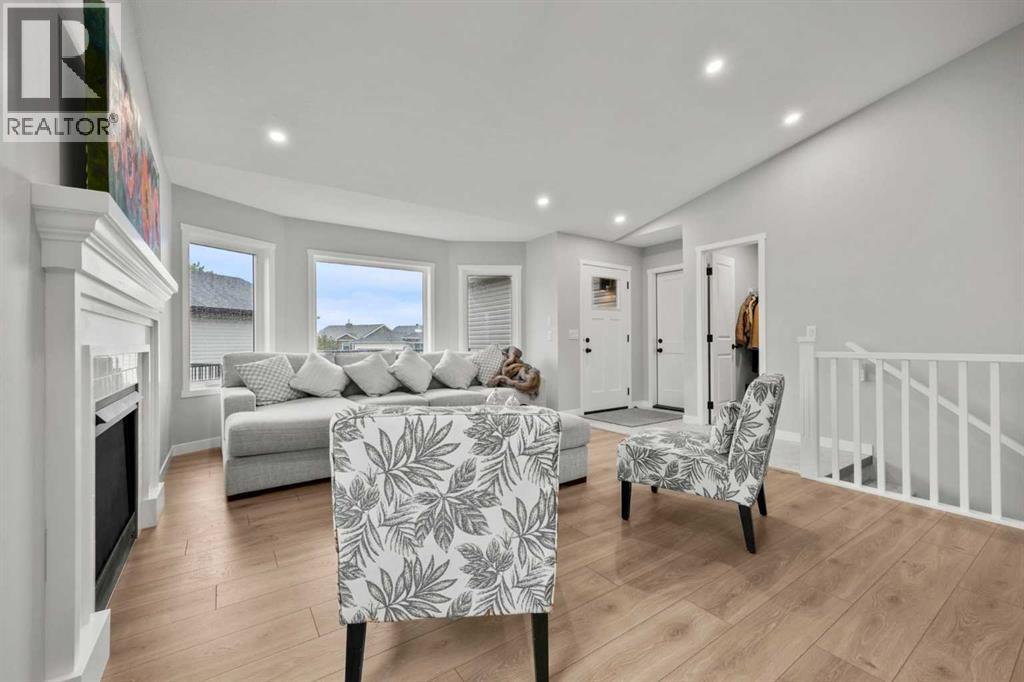 335 Sheep River Place, Okotoks, Alberta  T1S 1N7 - Photo 8 - A2266790