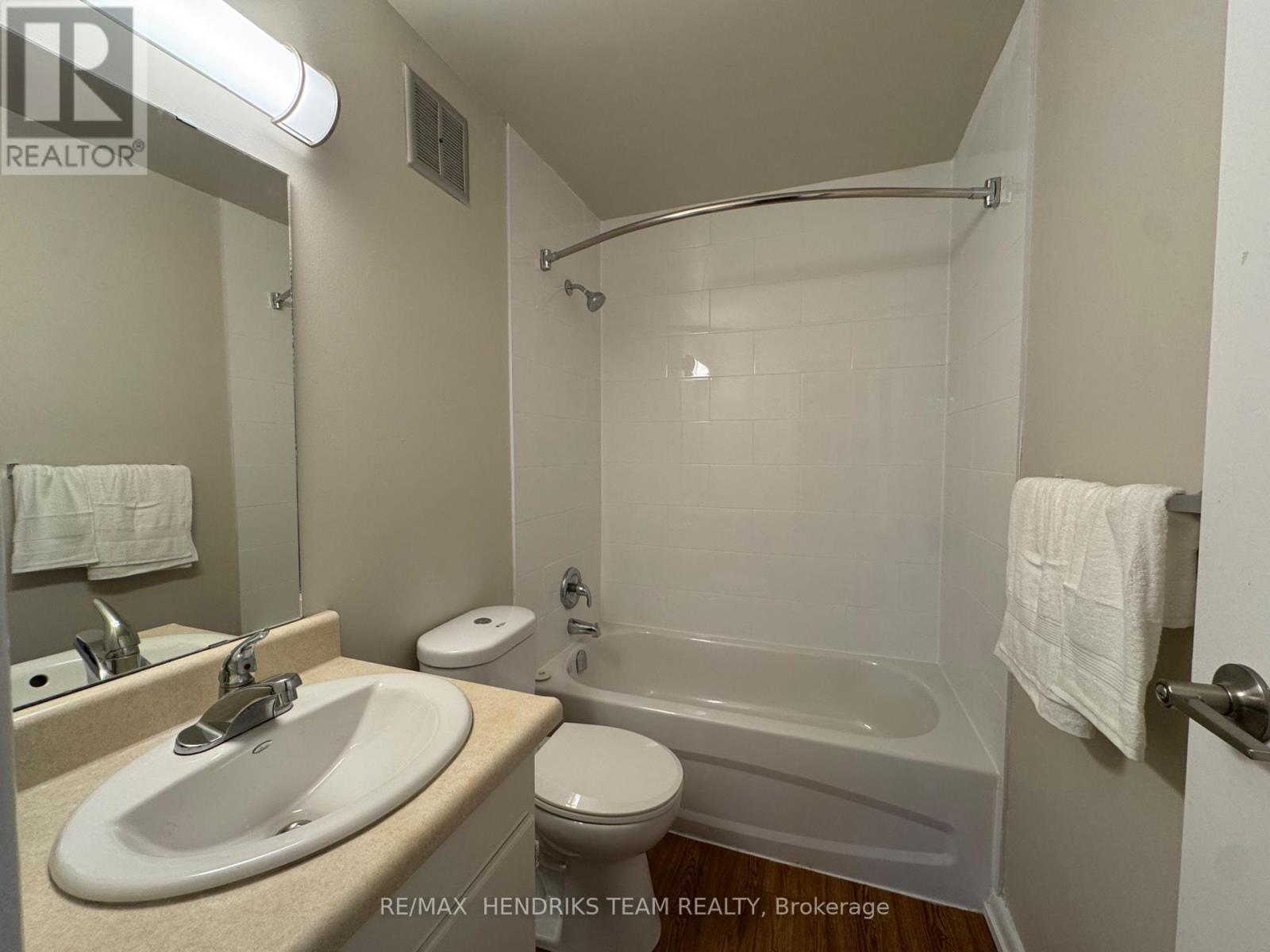 B304 - 19b High Street, Fort Erie, Ontario L2A 3P6 - Photo 11 - X12628666