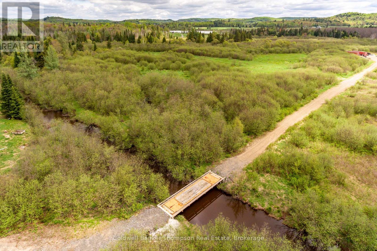 30 Rowanwood Road, Huntsville, Ontario P0B 1M0 - Photo 12 - X12628698