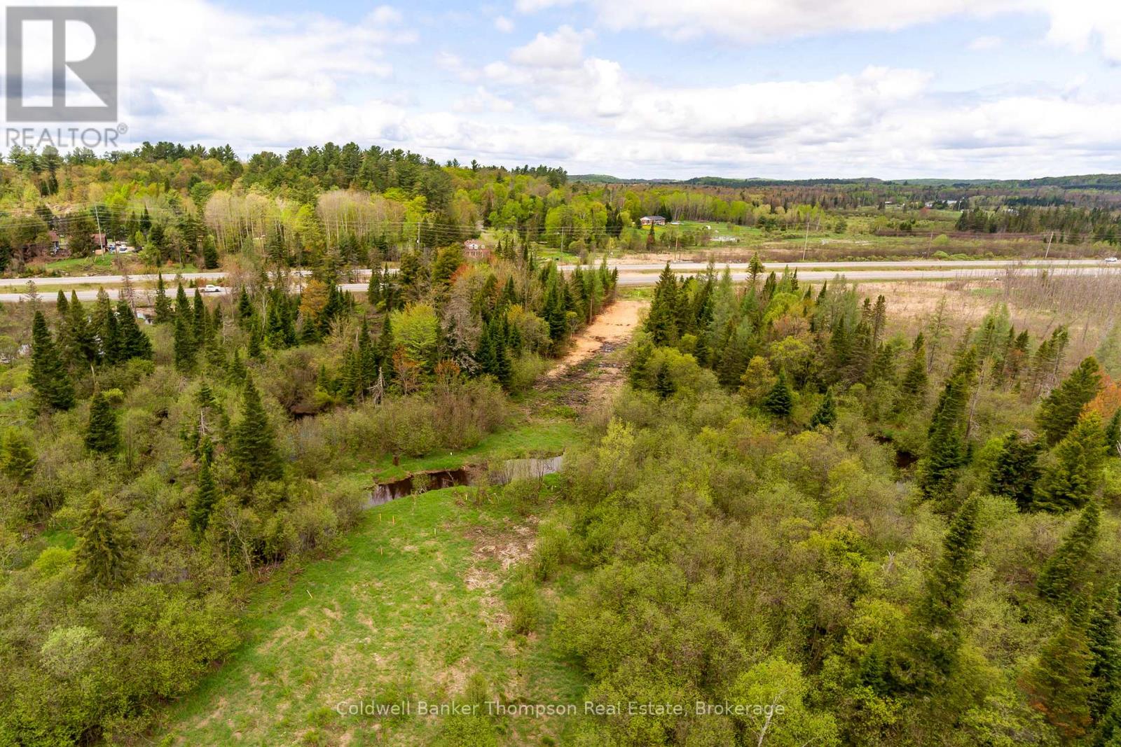 30 Rowanwood Road, Huntsville, Ontario P0B 1M0 - Photo 20 - X12628698