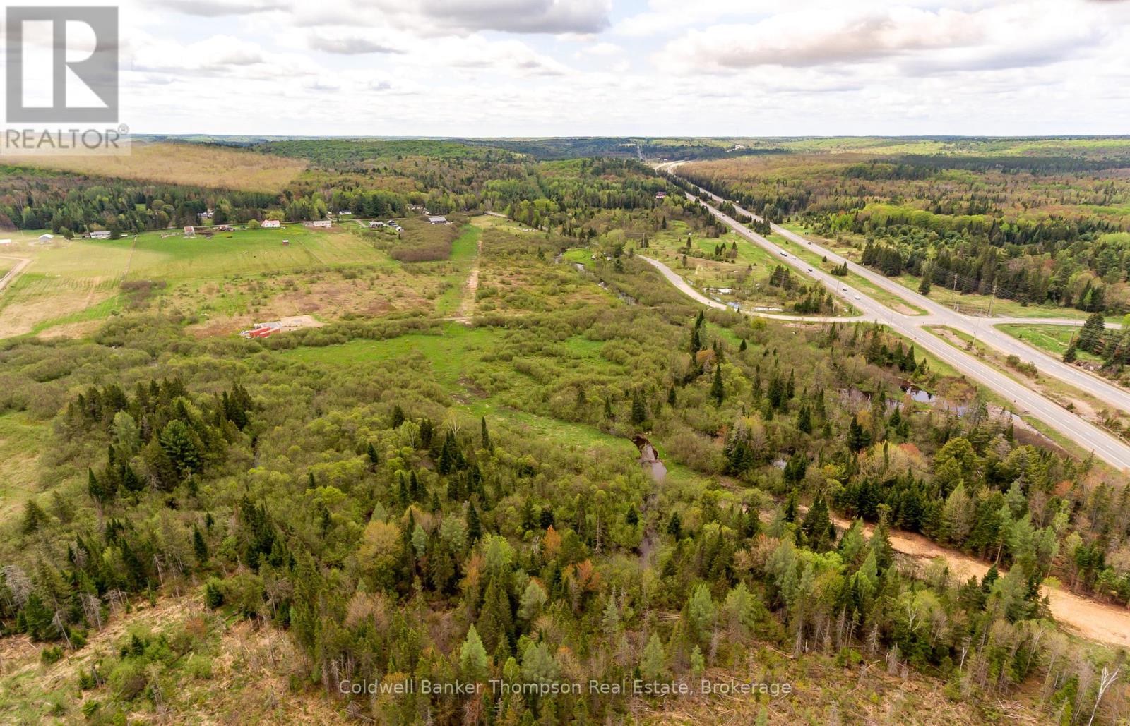 30 Rowanwood Road, Huntsville, Ontario P0B 1M0 - Photo 21 - X12628698