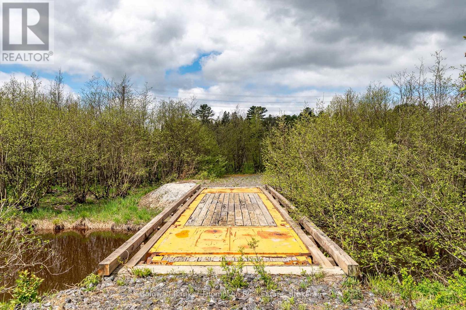 30 Rowanwood Road, Huntsville, Ontario P0B 1M0 - Photo 8 - X12628698