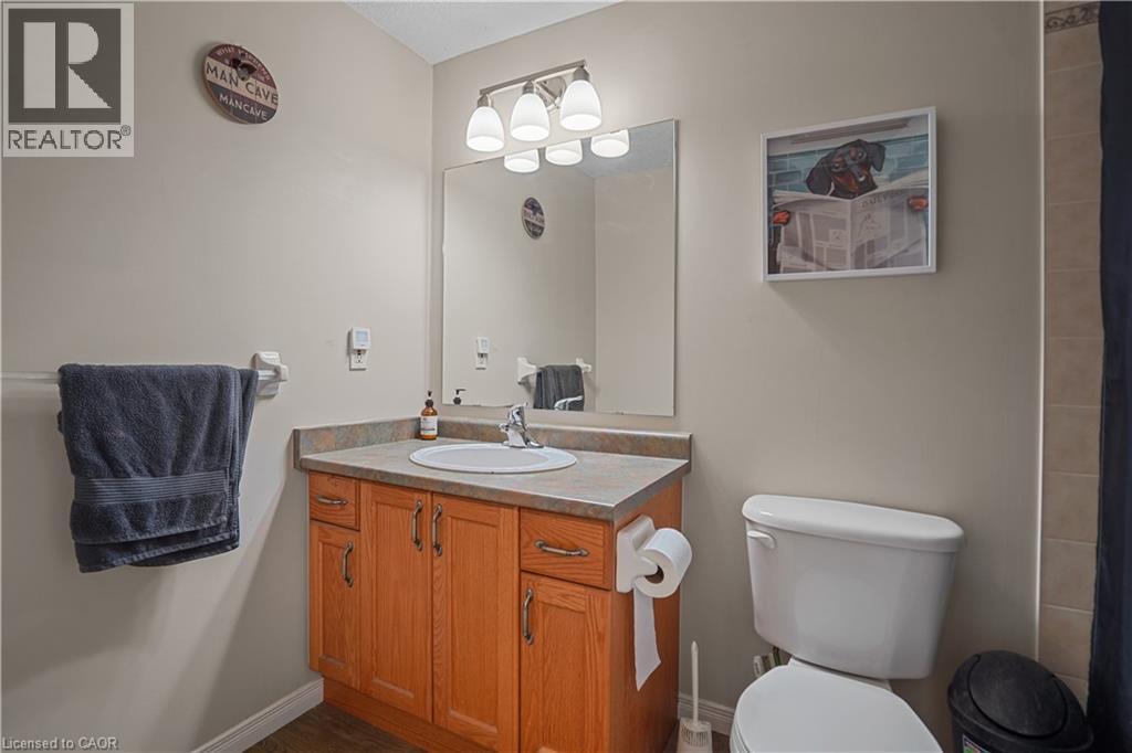 153 Donnenwerth Drive, Kitchener, Ontario  N2E 4C8 - Photo 11 - 40792986