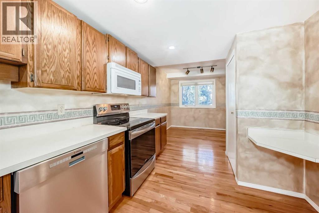 219 Point Mckay Terrace Nw, Calgary, Alberta  T3B 5B6 - Photo 7 - A2274805