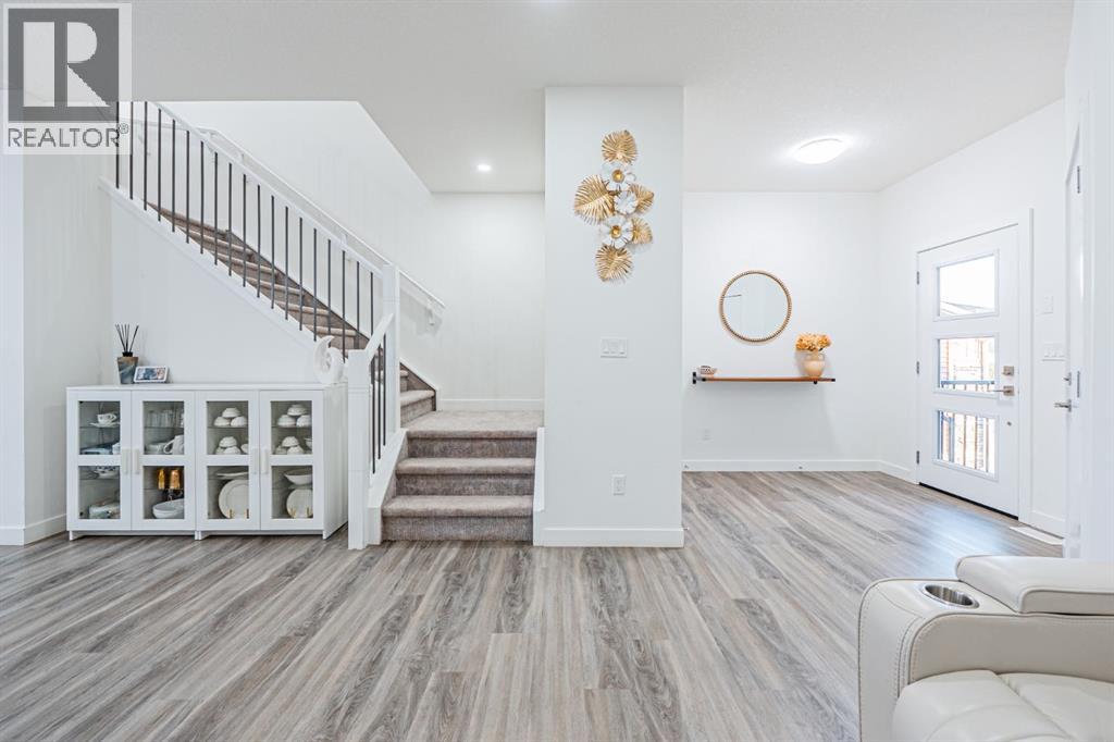 112 Midtown Close Sw, Airdrie, Alberta  T4B 5G9 - Photo 9 - A2268751