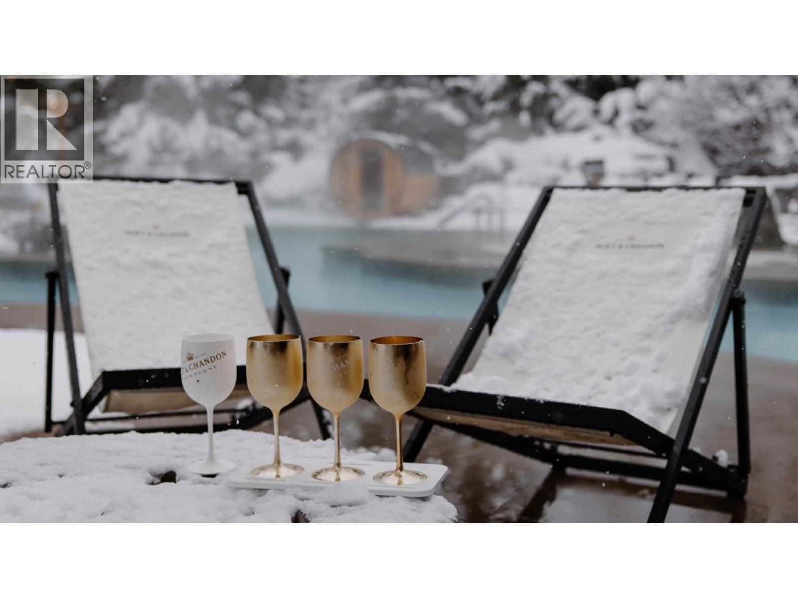 325 4591 Blackcomb Way, Whistler, British Columbia V8E 0Y4 - Photo 10 - R3069382