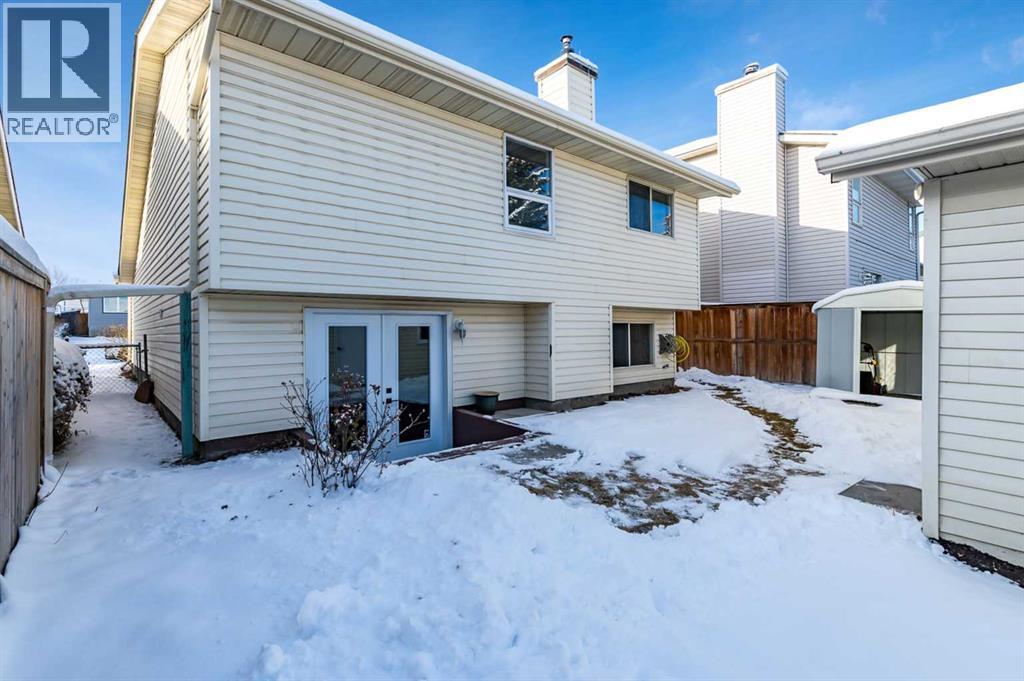 15 Woodford Crescent Sw, Calgary, Alberta T2W 4C5 - Photo 36 - A2272502