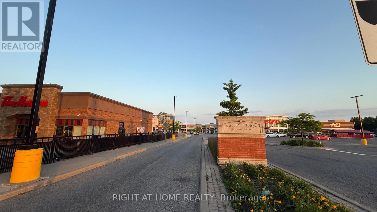 19 Steamboat Way, Whitby, Ontario  L1N 0M6 - Photo 25 - E12280963