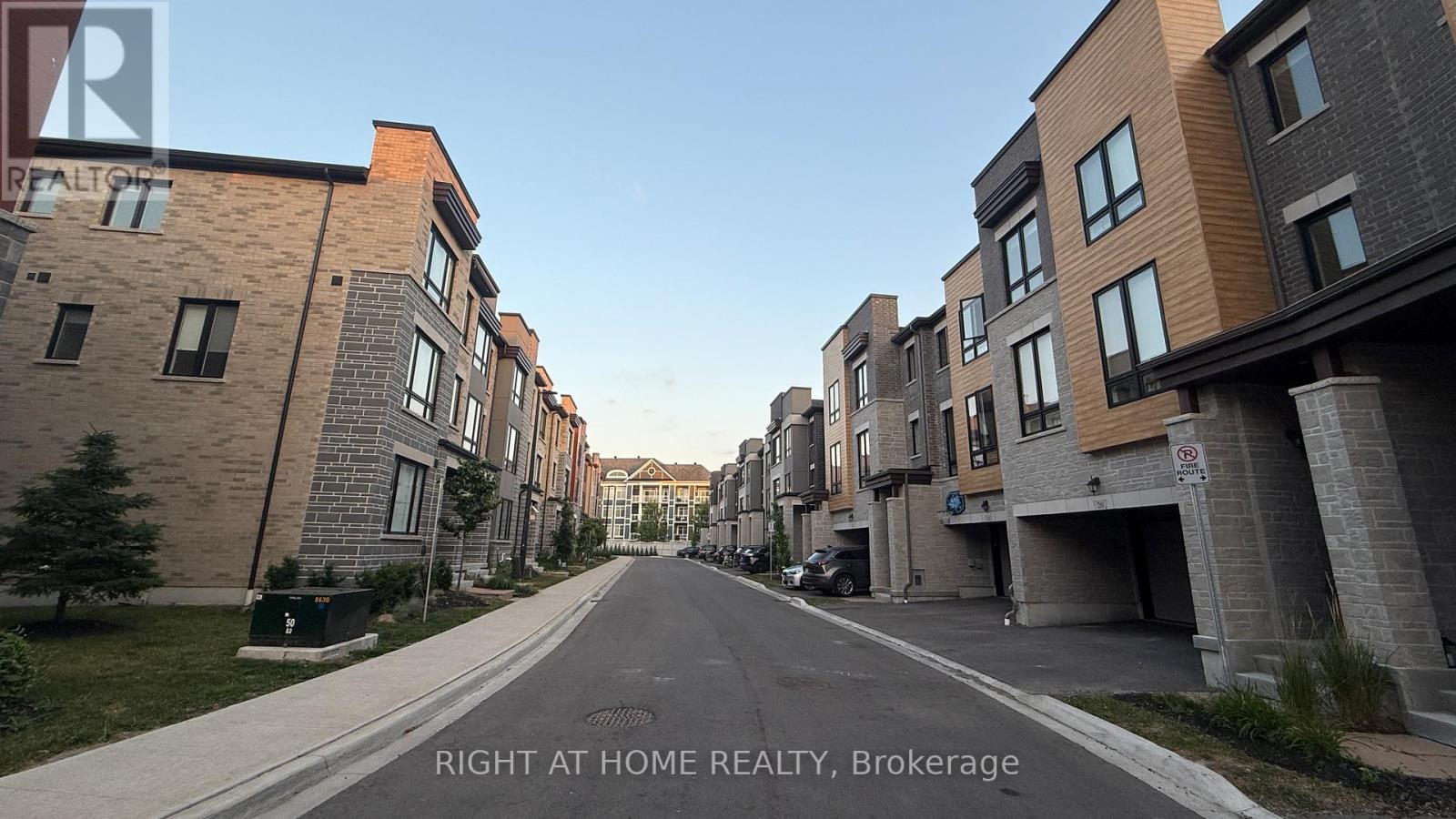 19 Steamboat Way, Whitby, Ontario  L1N 0M6 - Photo 23 - E12280963