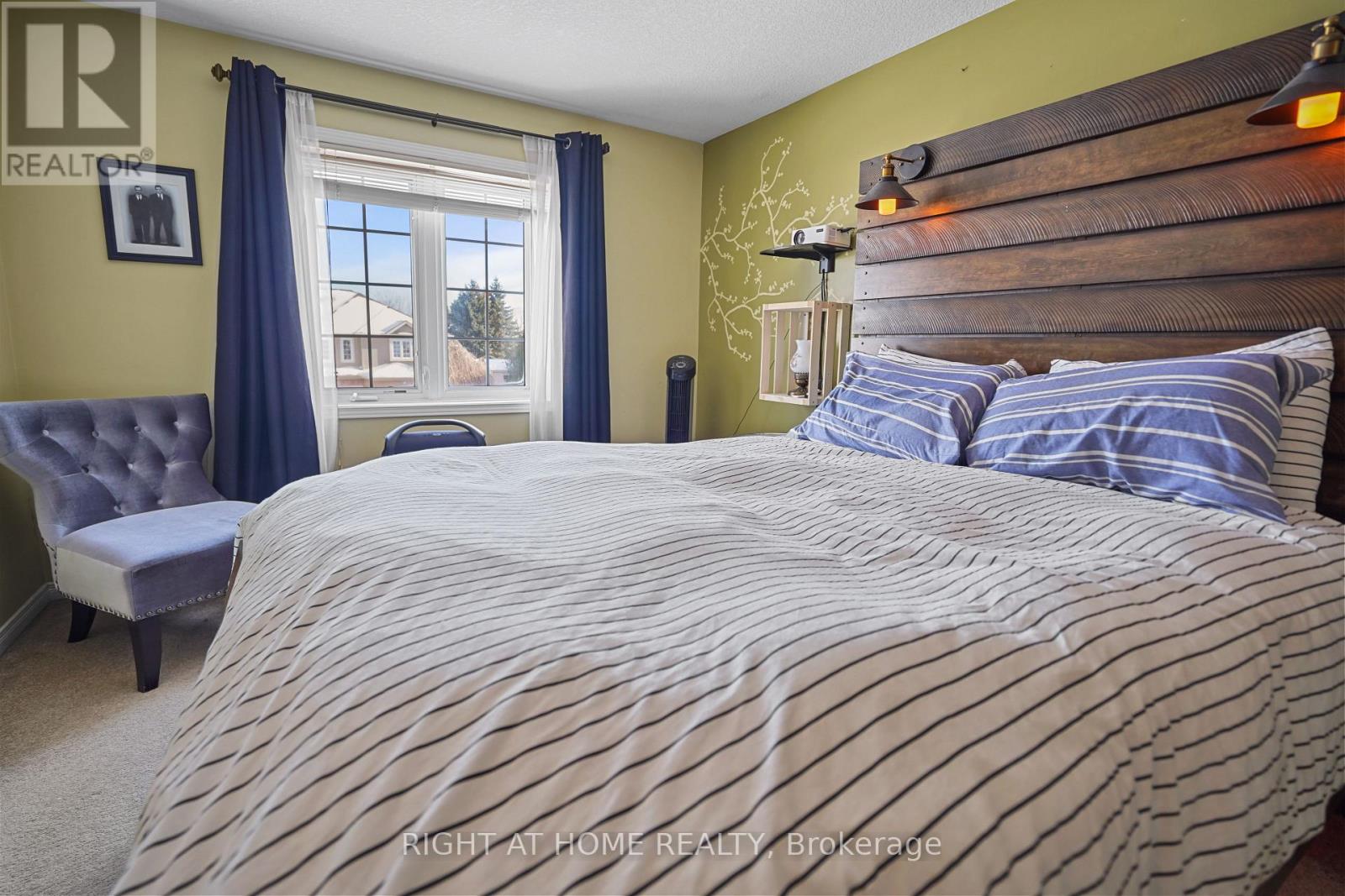 153 Donnenwerth Drive, Kitchener, Ontario  N2E 4C8 - Photo 17 - X12627804