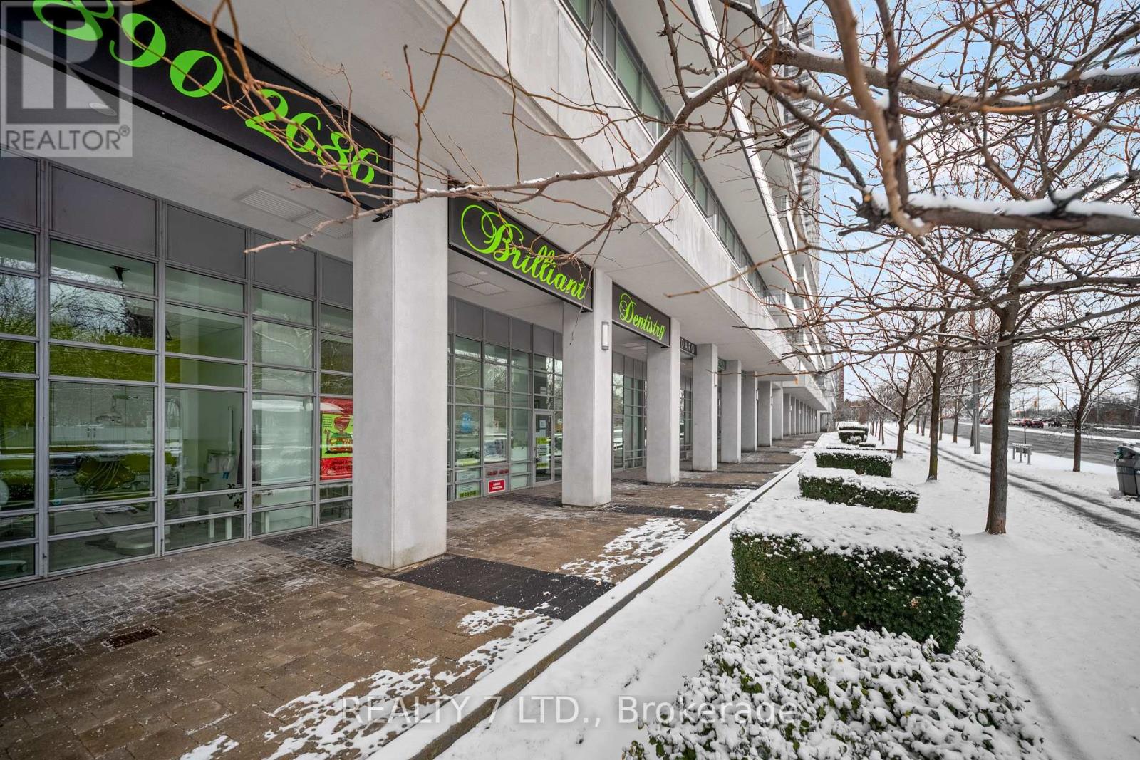 220 - 2035 Sheppard Avenue E, Toronto, Ontario  M2J 0A8 - Photo 4 - C12628658