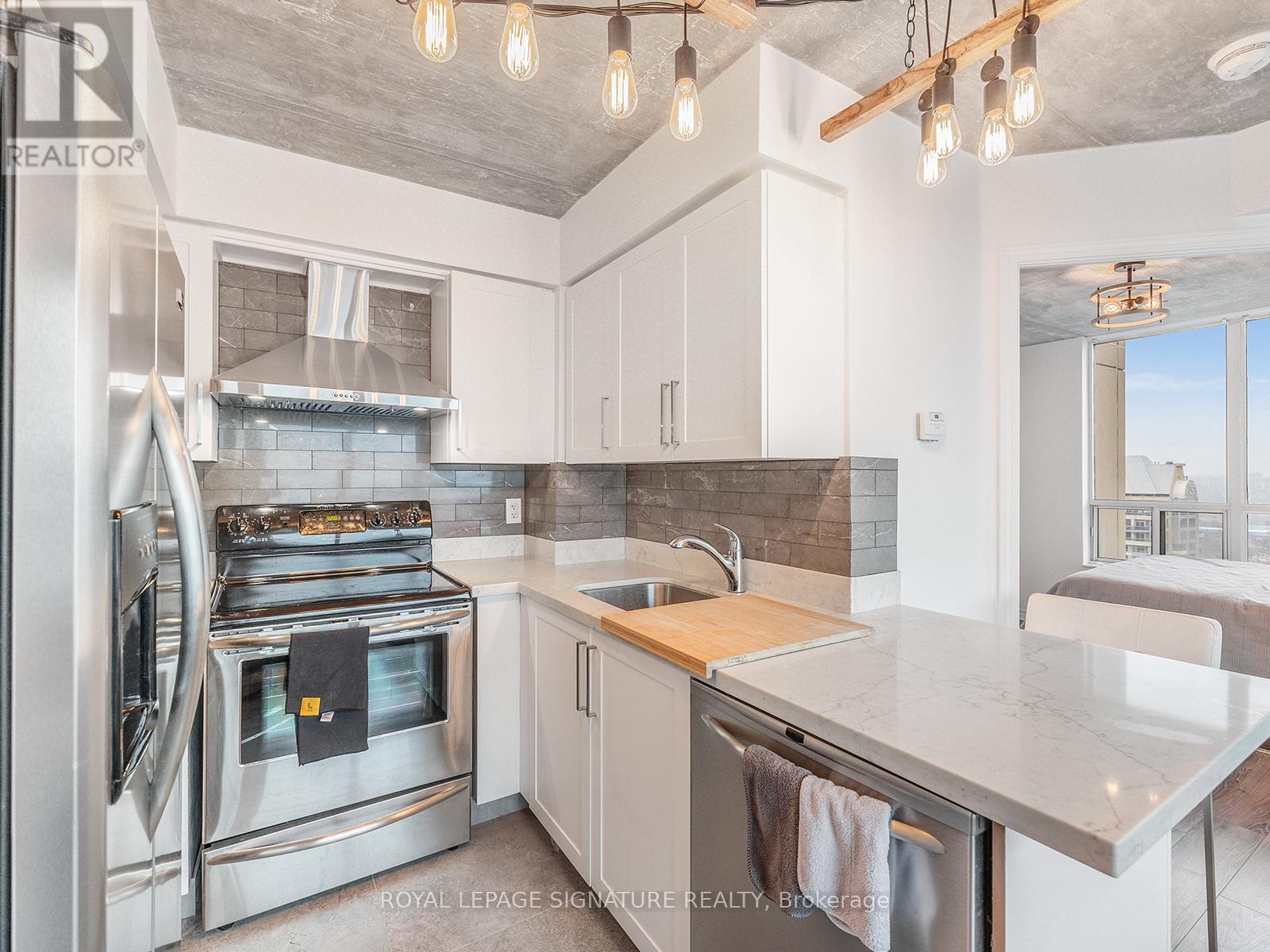 2307 - 17 Barberry Place, Toronto, Ontario  M2K 3E2 - Photo 13 - C12628676