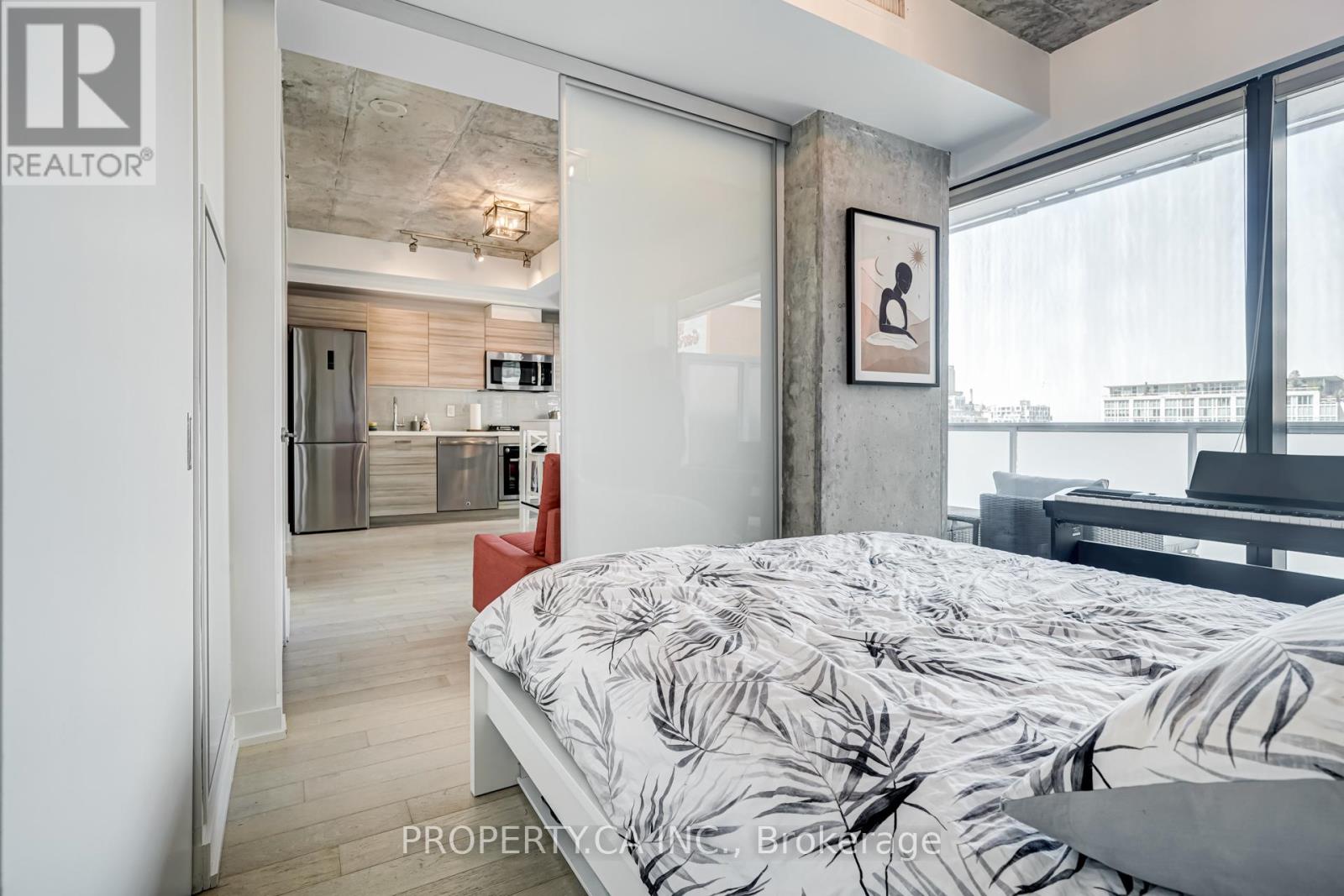 1005 - 11 Charlotte Street, Toronto, Ontario  M5V 0M6 - Photo 10 - C12628682