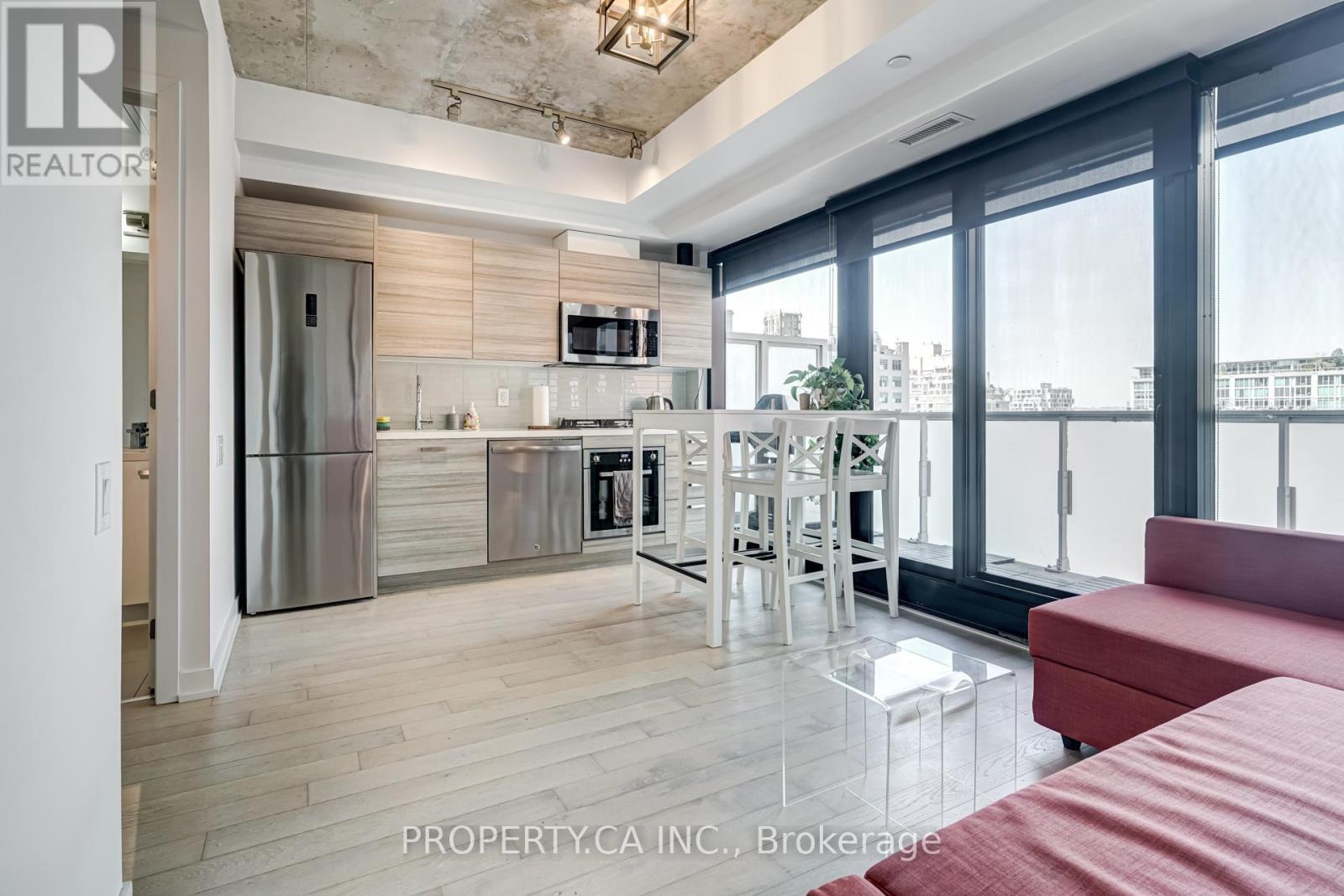 1005 - 11 Charlotte Street, Toronto, Ontario  M5V 0M6 - Photo 4 - C12628682