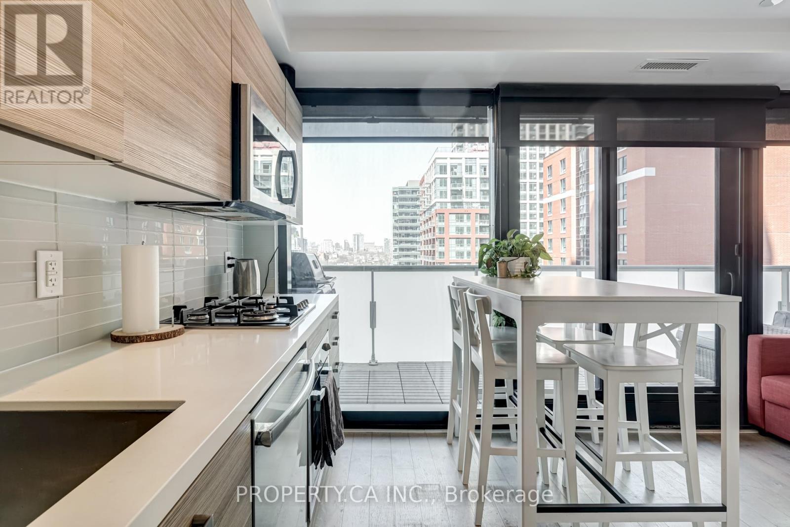 1005 - 11 Charlotte Street, Toronto, Ontario  M5V 0M6 - Photo 7 - C12628682