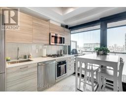 1005 - 11 CHARLOTTE STREET, Toronto, Ontario