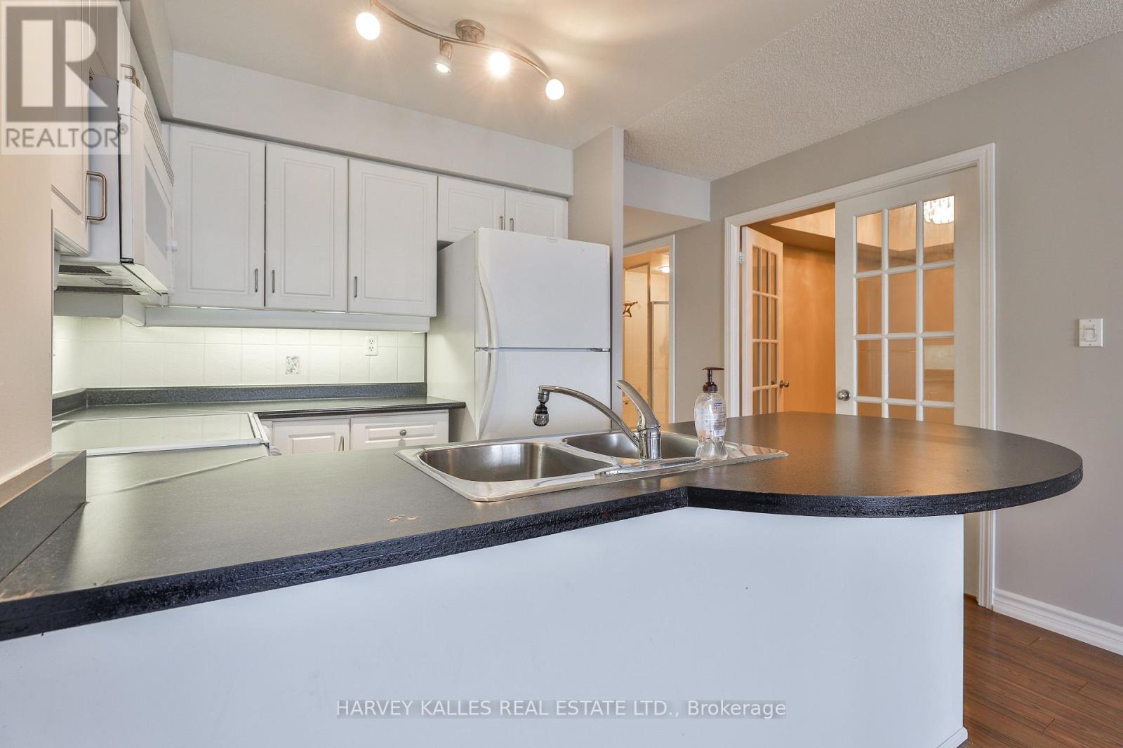 #1303 - 8 Rean Drive, Toronto, Ontario  M2K 3B9 - Photo 15 - C12628696