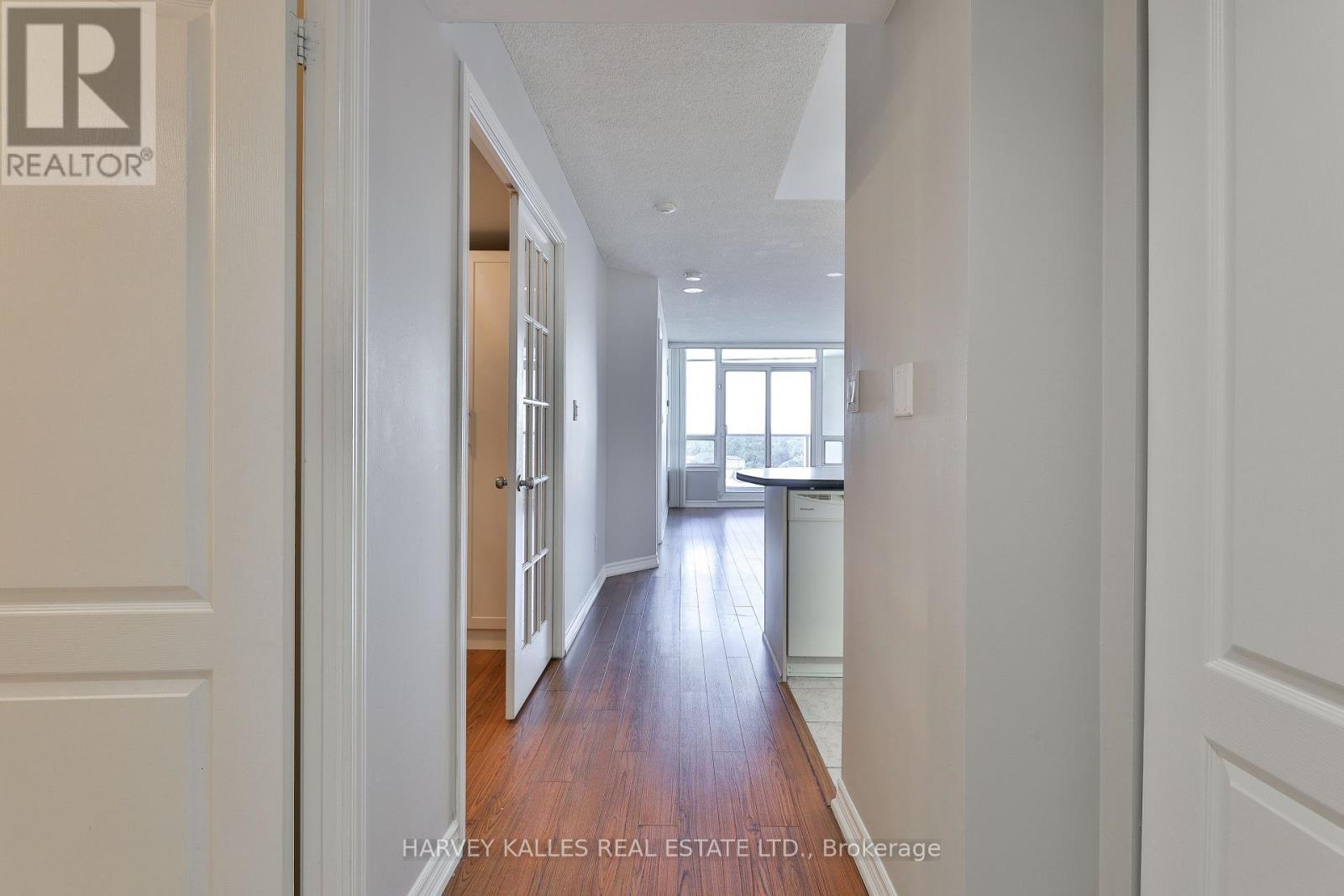 #1303 - 8 Rean Drive, Toronto, Ontario  M2K 3B9 - Photo 2 - C12628696