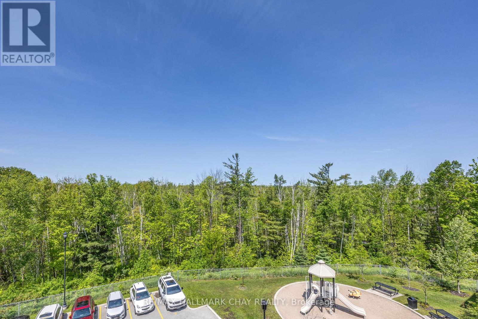 407 - 40 Ferndale Drive S, Barrie, Ontario  L4N 2L3 - Photo 4 - S12628700