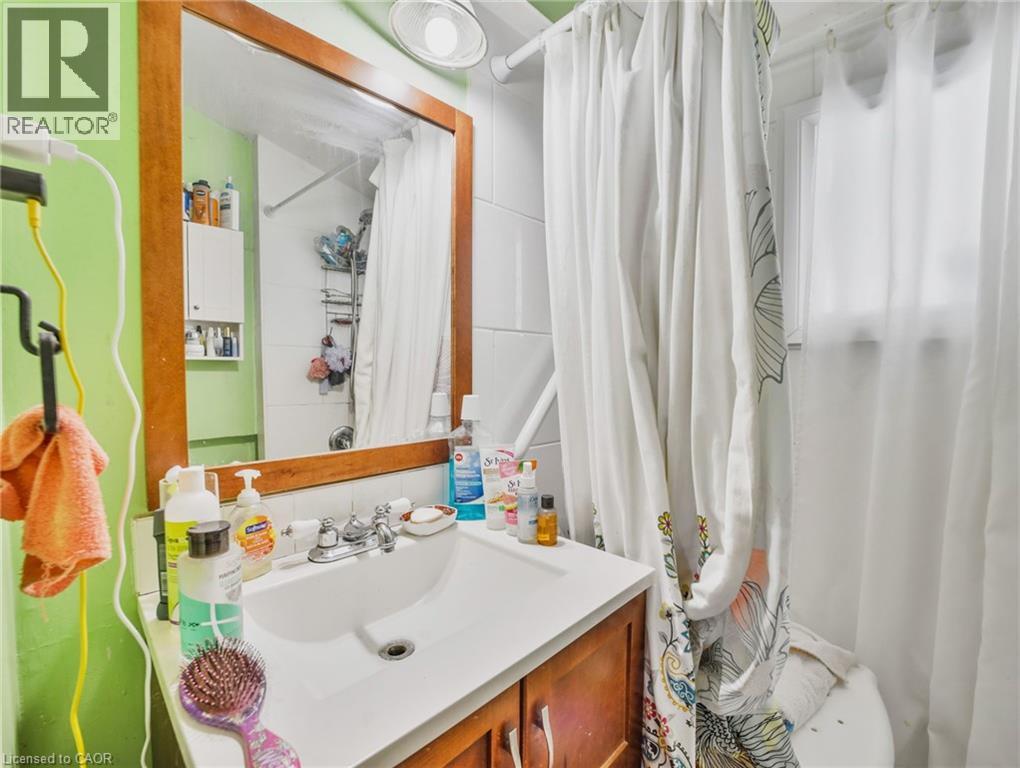 30 Lochearne Street, Hamilton, Ontario  L8R 3G6 - Photo 12 - 40791629