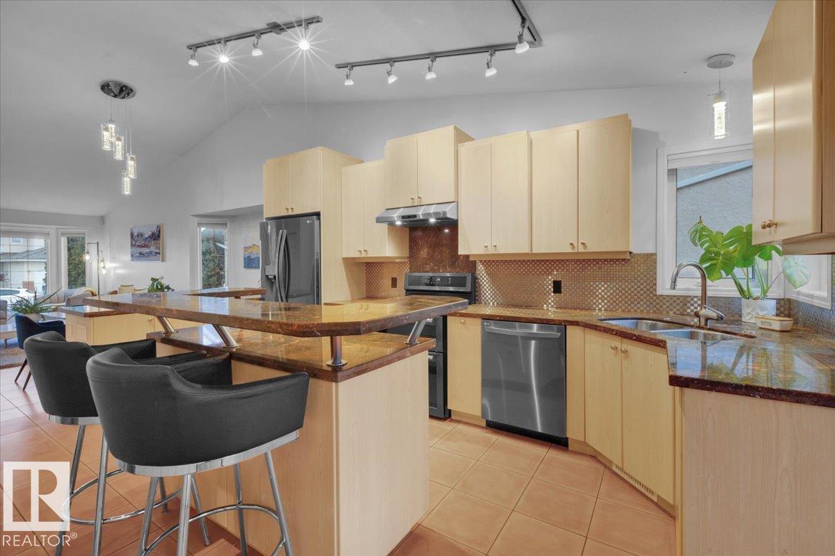 1144 Wedgewood Bv Nw, Edmonton, Alberta  T6M 2L5 - Photo 15 - E4467854