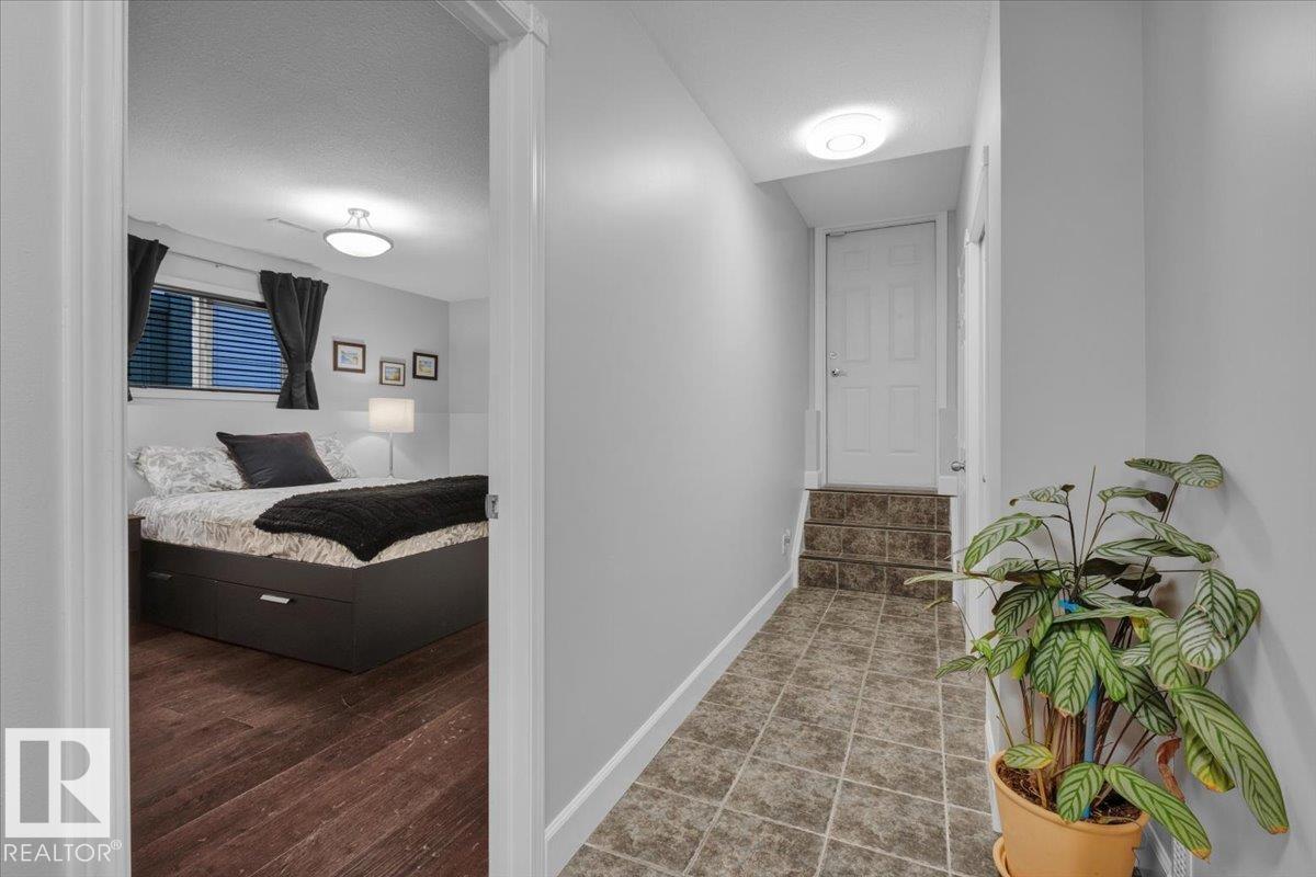 1144 Wedgewood Bv Nw, Edmonton, Alberta  T6M 2L5 - Photo 46 - E4467854